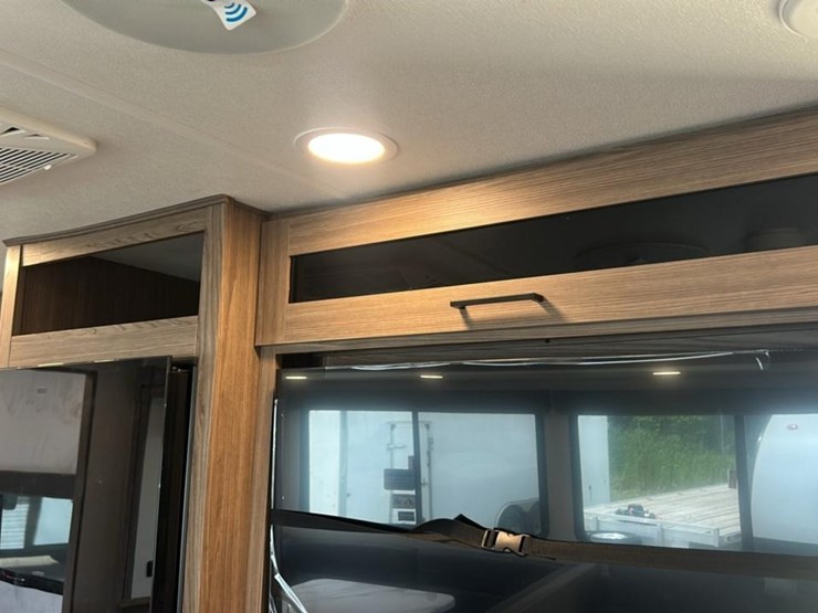 #141-•-2024-alliance-rv-delta-281bh-camper-image-58