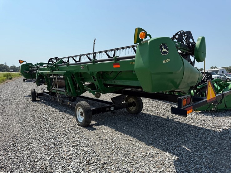 john-deere-630d-image-6