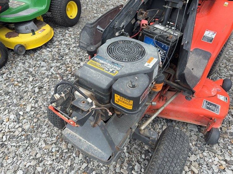 kubota-t1670-image-19