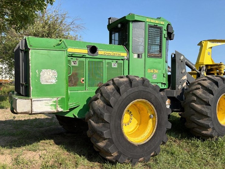 2012-deere-843k-image-5