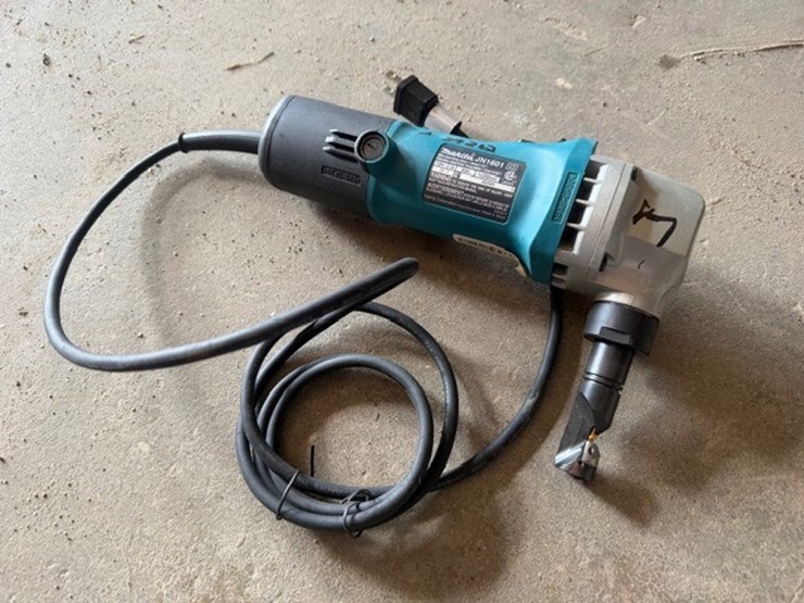 #7-•-makita-jn-1601-angle-grinder-image-1