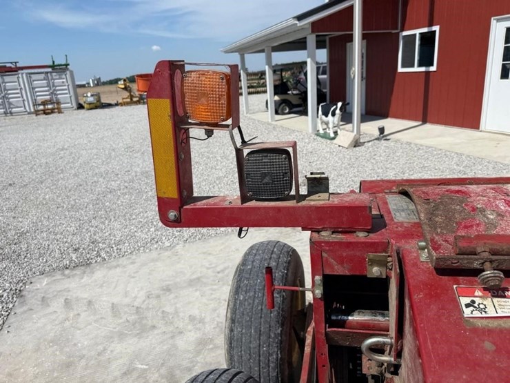 2015-new-holland-fp230-image-31