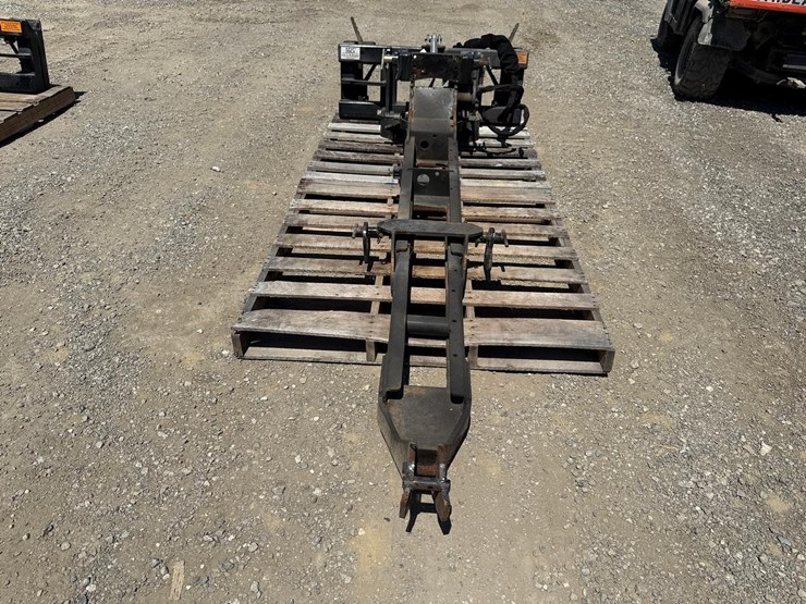 kubota-l4455a--4-pt-hitch-and-subframe-wh-auto-latch-uni-tach-image-7