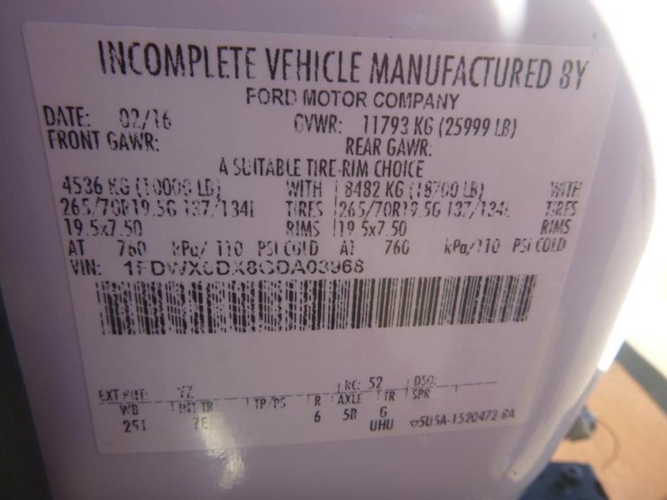 2016-ford-f650-image-31