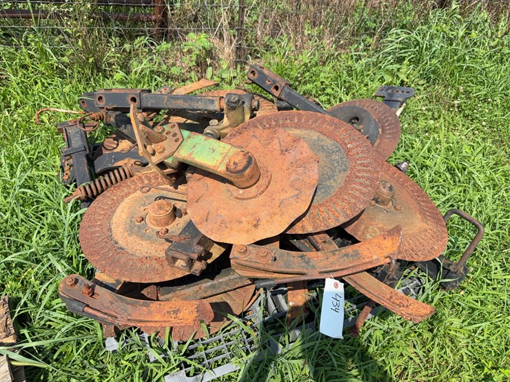 pallet-of-applicator-￼parts-image-1