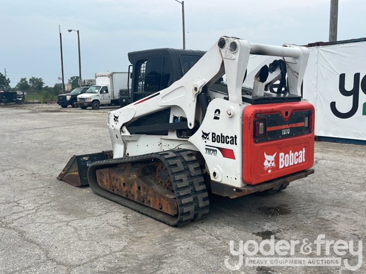 2016-bobcat-t870-image-4