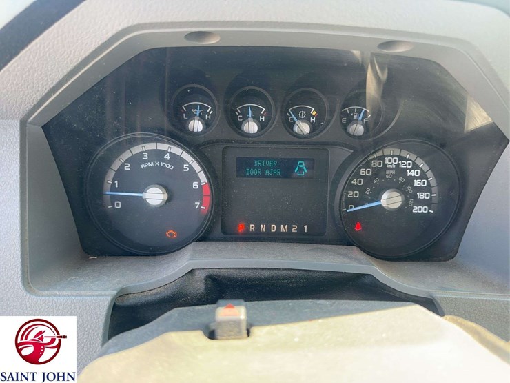 2016-ford-f250-xl-image-32