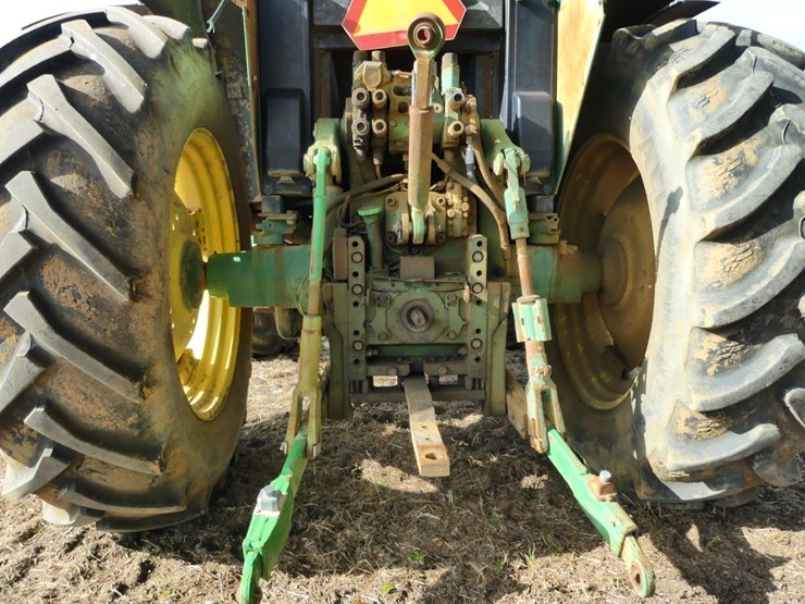 1997-john-deere-6400-image-5