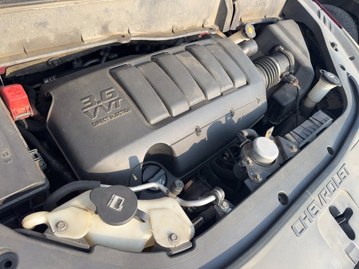 2010-chevrolet-traverse-image-48