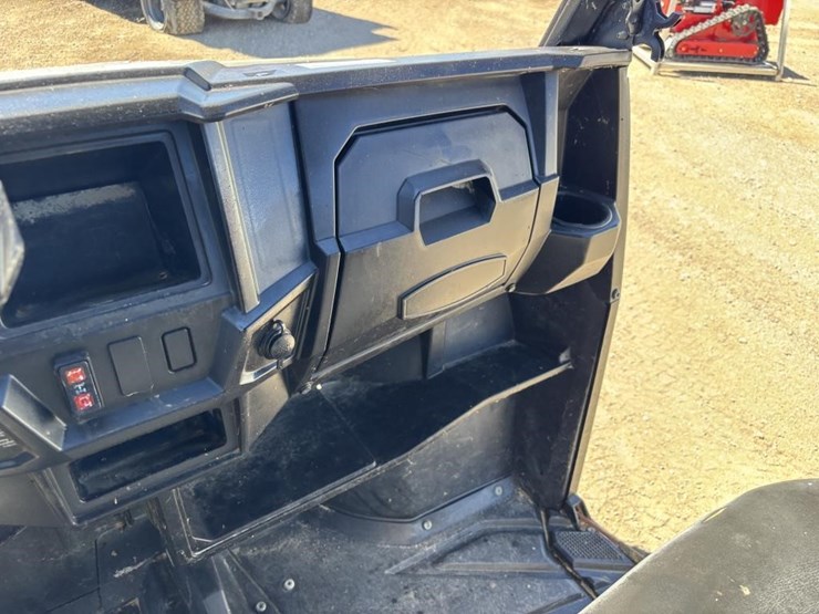 2019-polaris-ranger-570-image-14