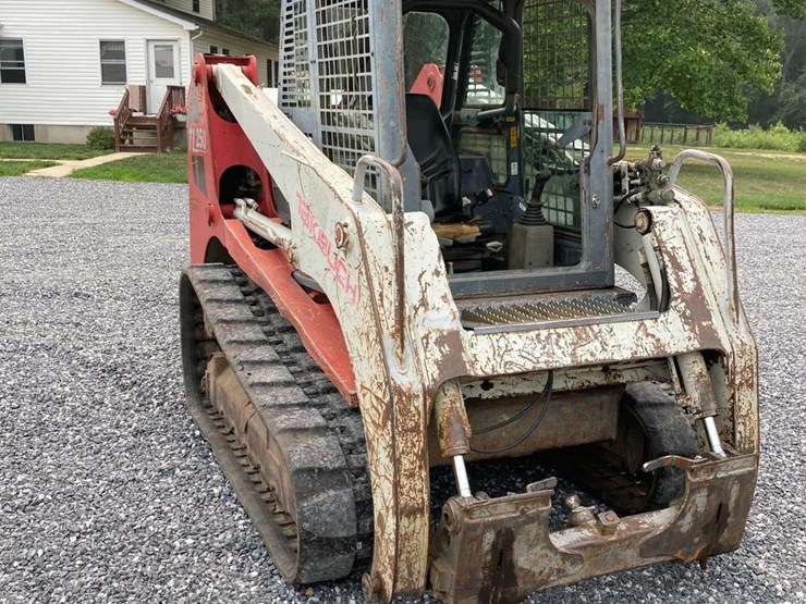 2008-takeuchi-tl250-image-3