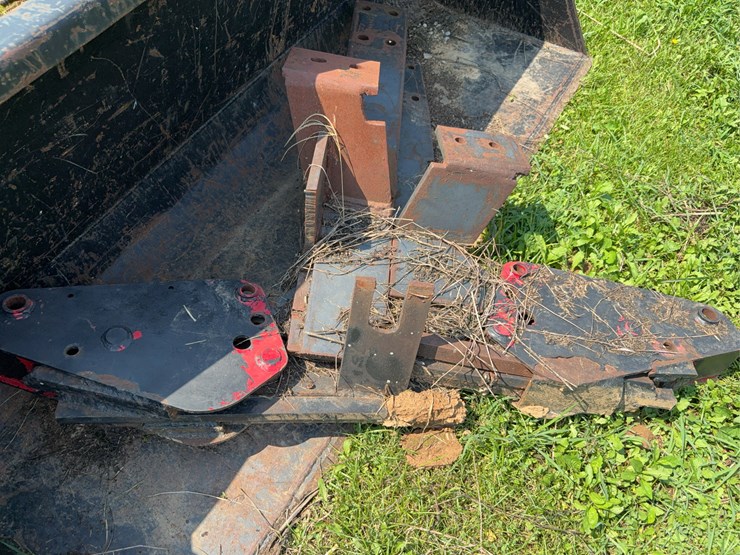 loader-with-bucket-to-fit-new-holland-tn-image-5