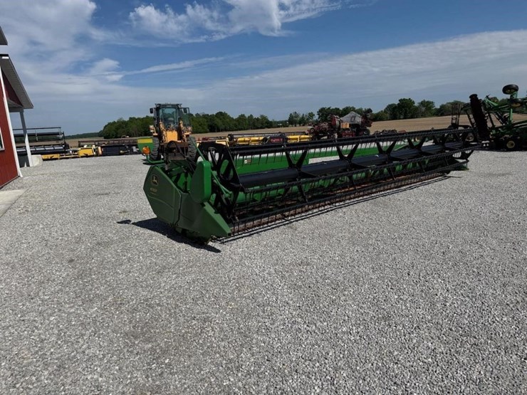 2006-john-deere-630f-image-10