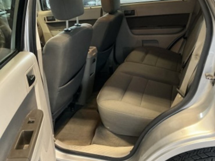 2009-ford-escape-hybrid-image-24