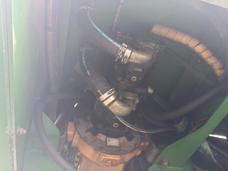 2007-deere-437c-image-40