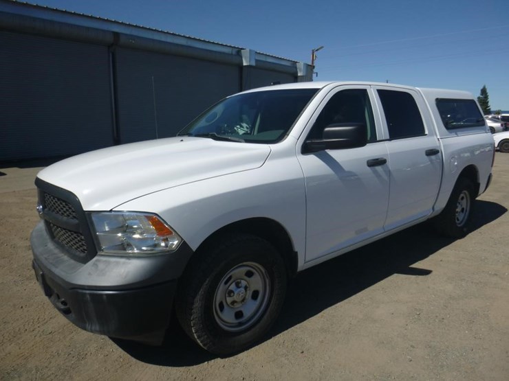 2015-dodge-1500-image-1