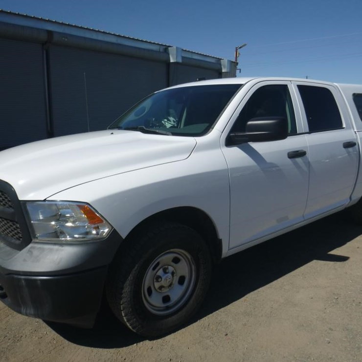 2015 DODGE 1500