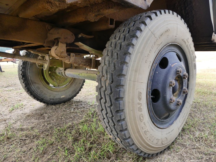 500-gal-fuel-tank-on-wagon-image-6
