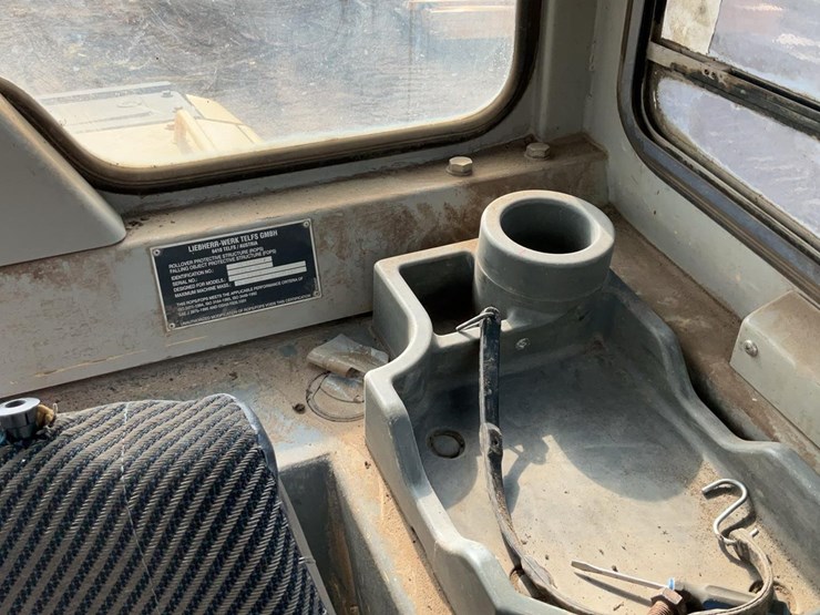 2005-deere-655c-image-18