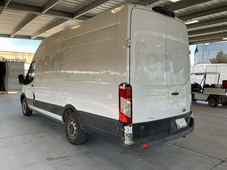 2020-ford-transit-image-5