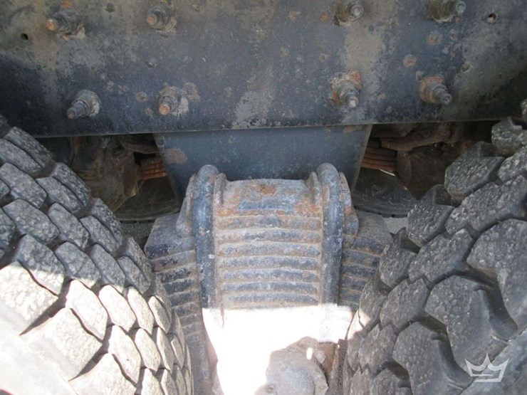 2016-mack-mru613-image-19