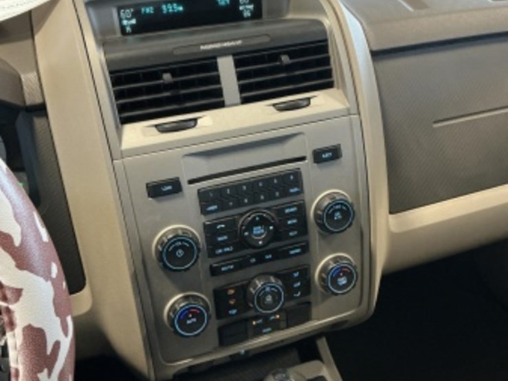 2009-ford-escape-hybrid-image-19
