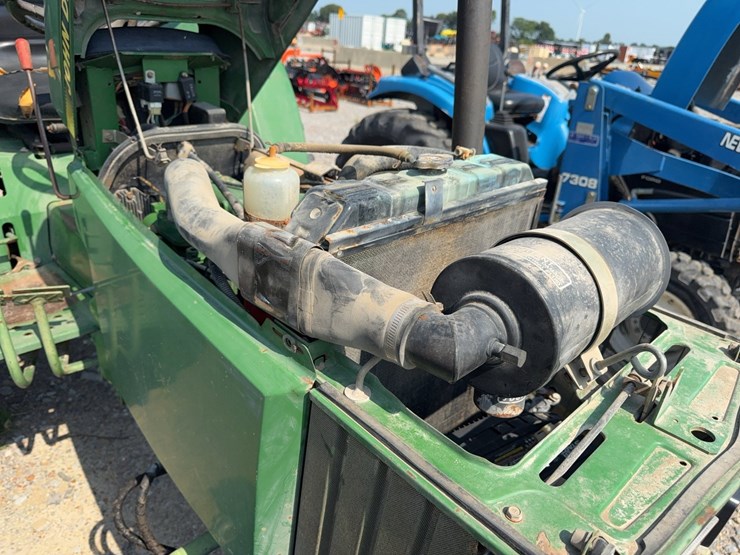 john-deere-1070-image-36