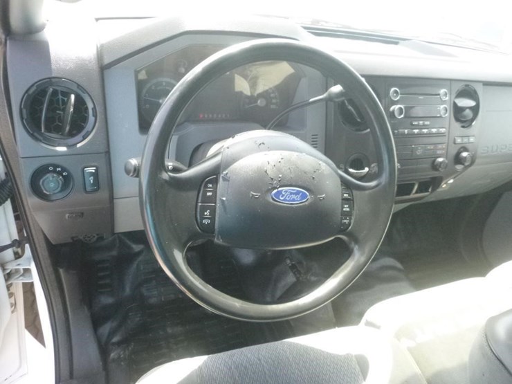 2015-ford-f650-image-24