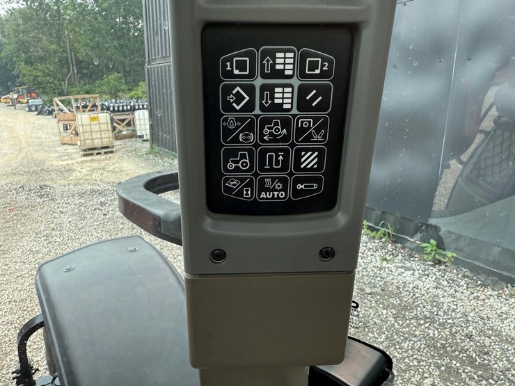 case-ih-vestrum-100-image-25