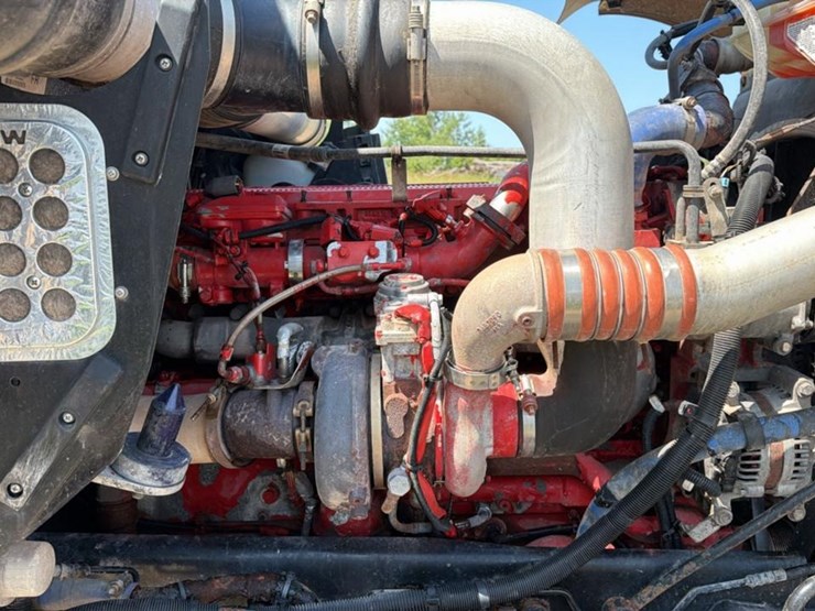 #127-•-2015-kenworth-log-truck-image-48