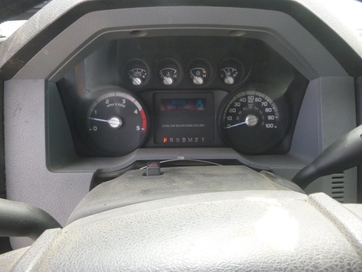 2012-ford-f550-image-15