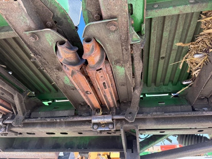 john-deere-893-image-30