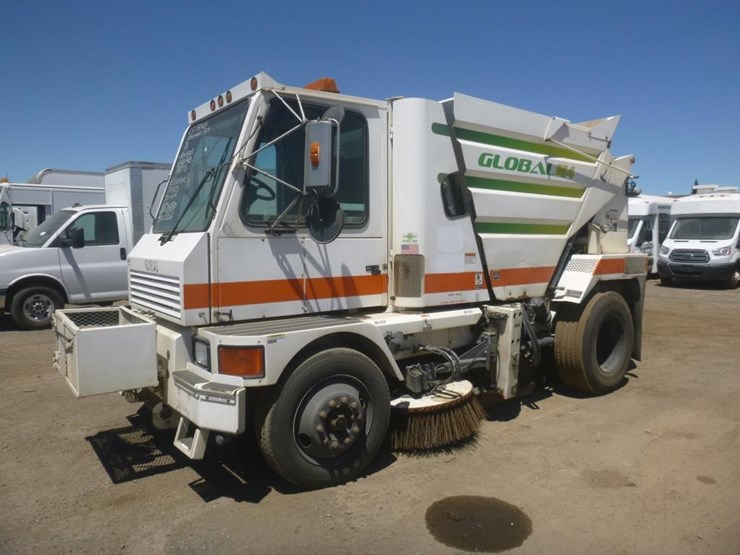 2013-global-m4-sweeper-image-1