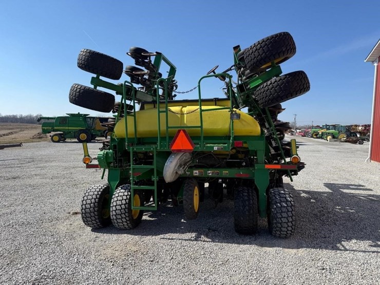 2015-john-deere-1990-image-7