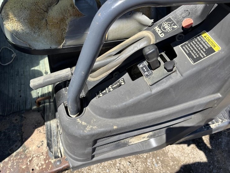 2014-kubota-rtv1140cpx-image-13