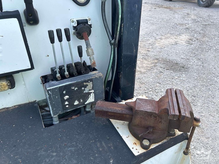 2011-auto-crane-6406h-image-25