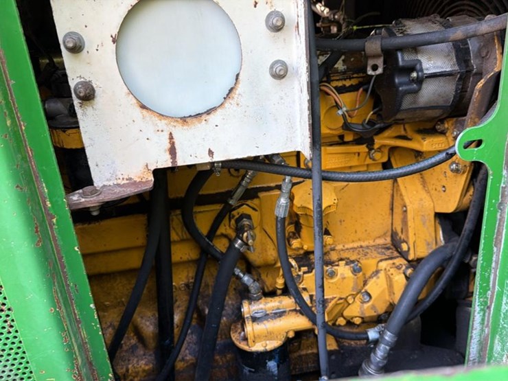 2006-deere-643h-image-31