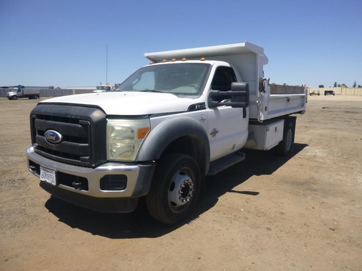 2011-ford-f550-image-2