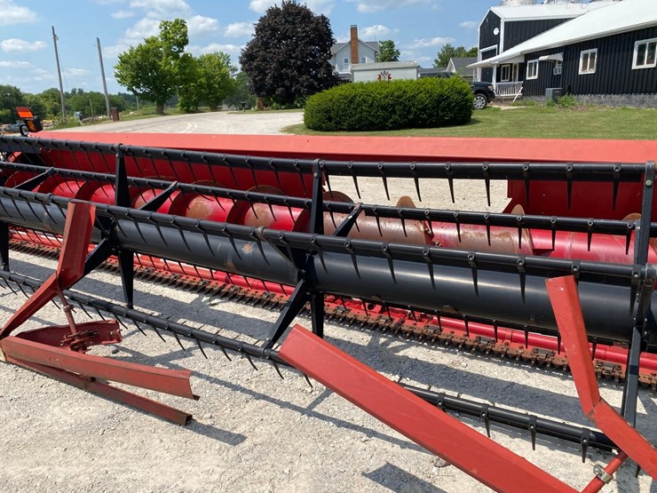 case-ih-1020-image-13