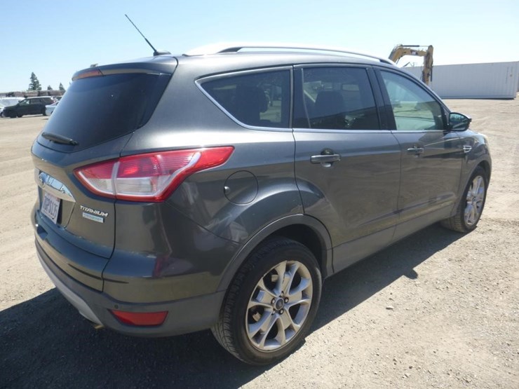 2015-ford-escape-image-3