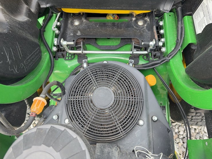 john-deere-7iron-image-15