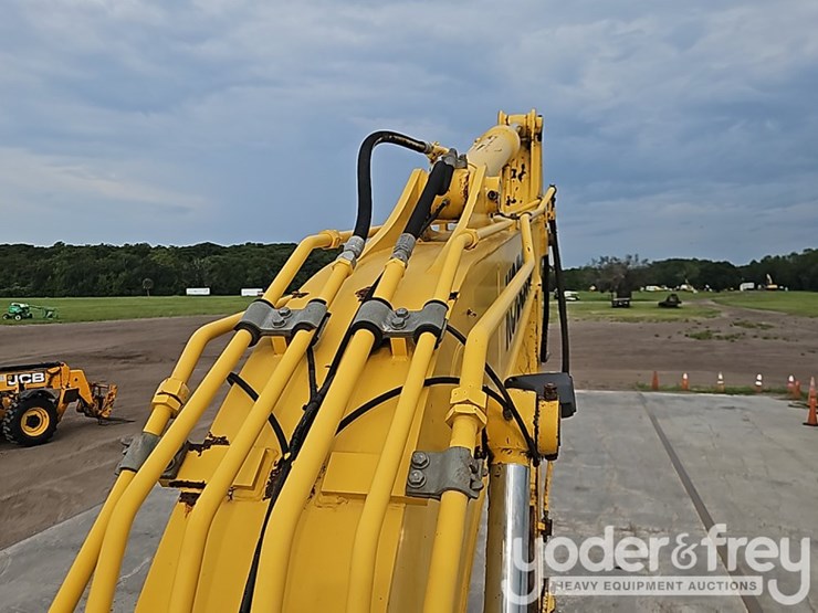 2017-kobelco-sk170-lc-image-29