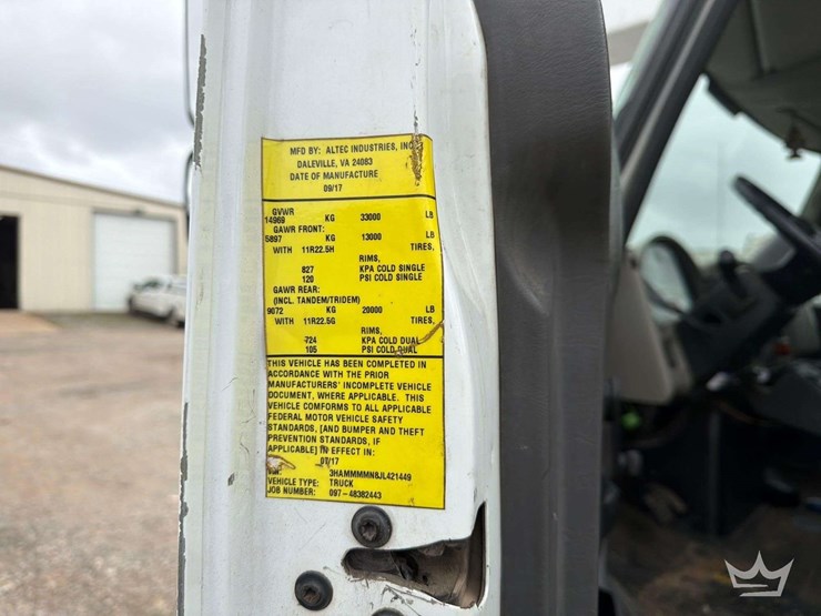 2018-international-durastar-4300-image-48