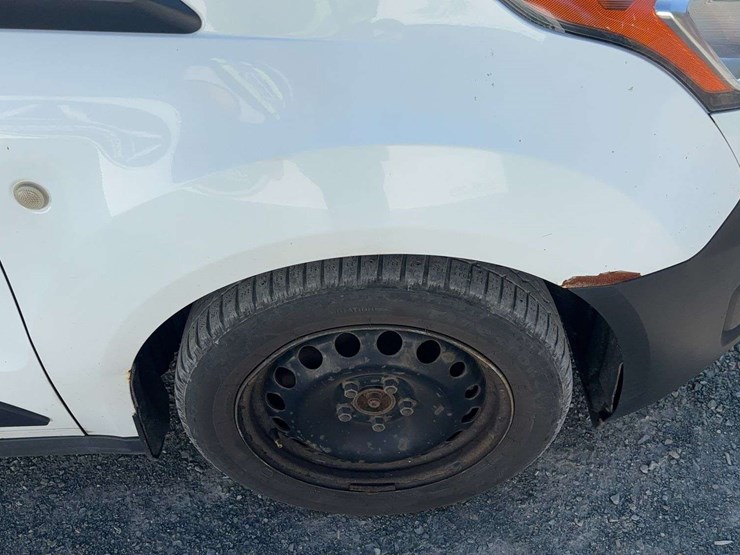2019-ford-transit-connect-image-36