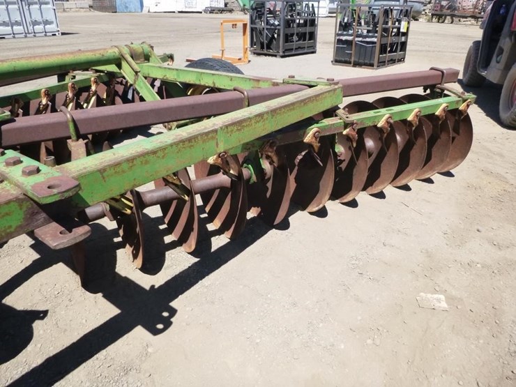 john-deere-15-image-13