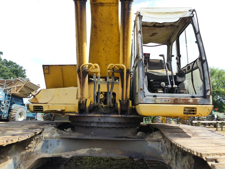 kobelco-sk220-lc-image-11