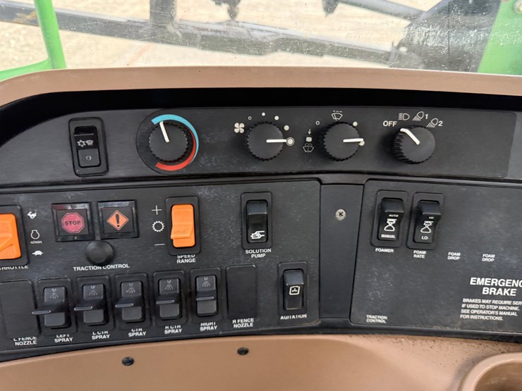2002-john-deere-4710-image-119