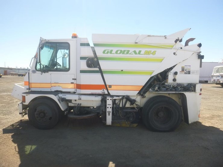 2013-global-m4-sweeper-image-6
