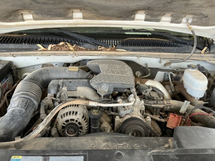 2005-gmc-sierra-2500hd-image-11