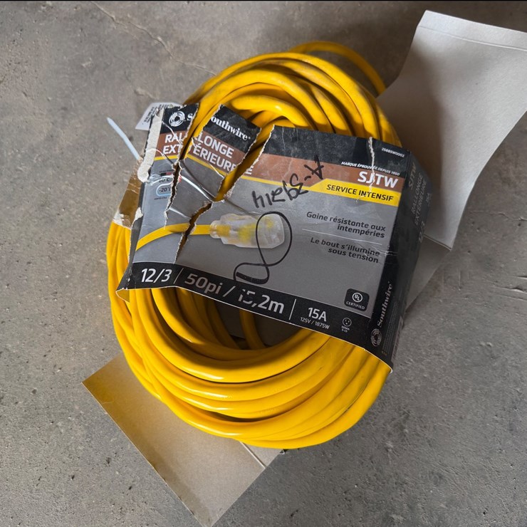 #8 • (3) ELECTRIAL EXTENSION CORDS